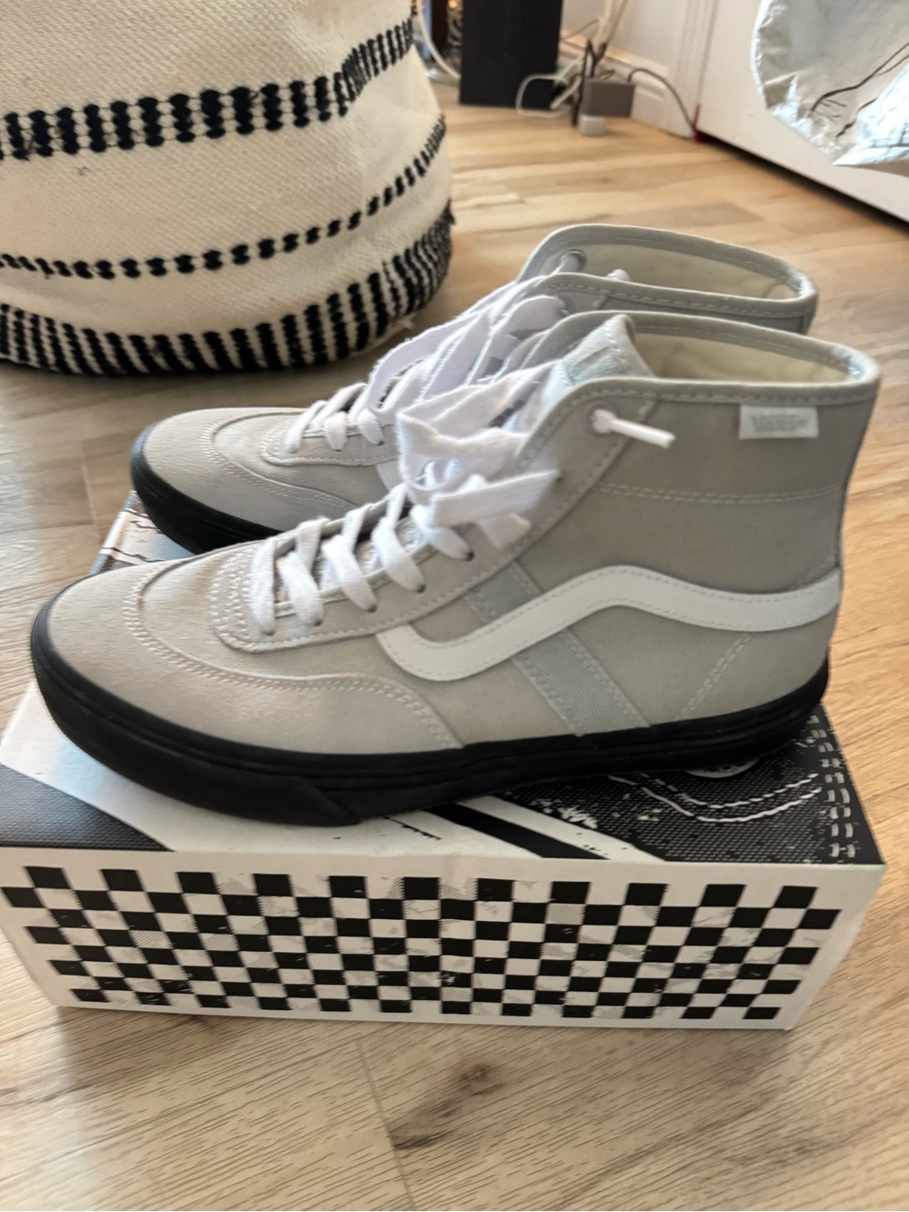 Vans High-Top Sneakers in Light Gray, White & Black